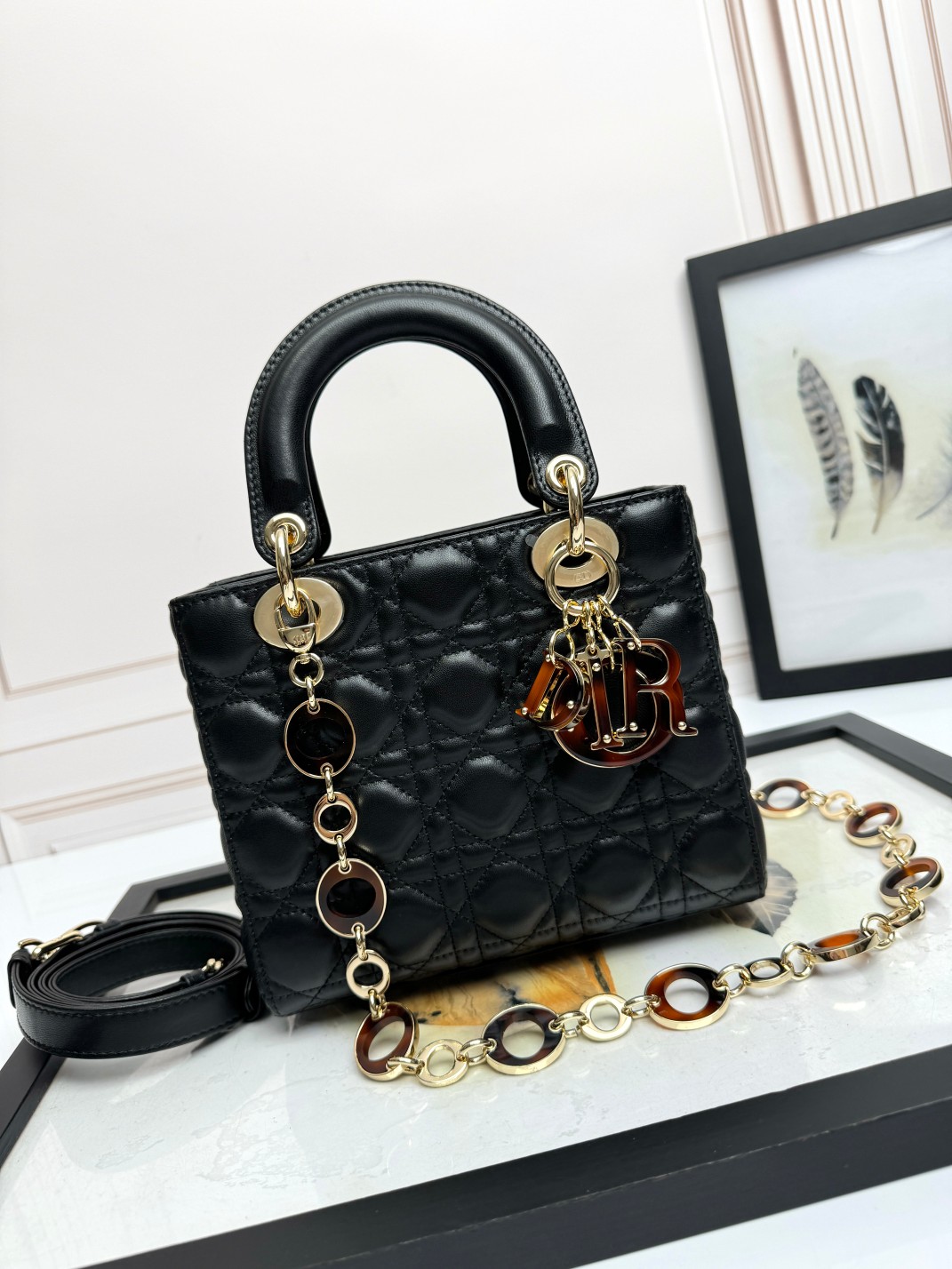 [TOP] Christian Dior Lady Dior Bag 2 Sizes - 3 Colors