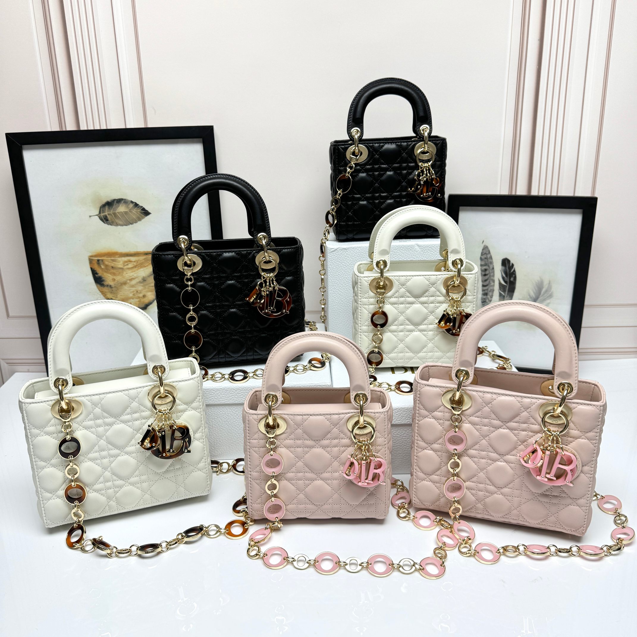 [TOP] Christian Dior Lady Dior Bag 2 Sizes - 3 Colors