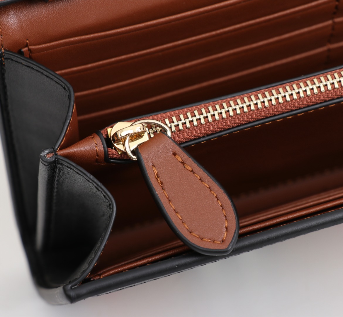 [TOP] BURBERRY Crossbody Bag 21 x 3 x 12cm - Brown