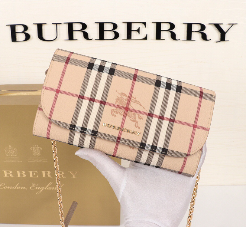 [TOP] BURBERRY Crossbody Bag 21 x 3 x 12cm - 2 Color