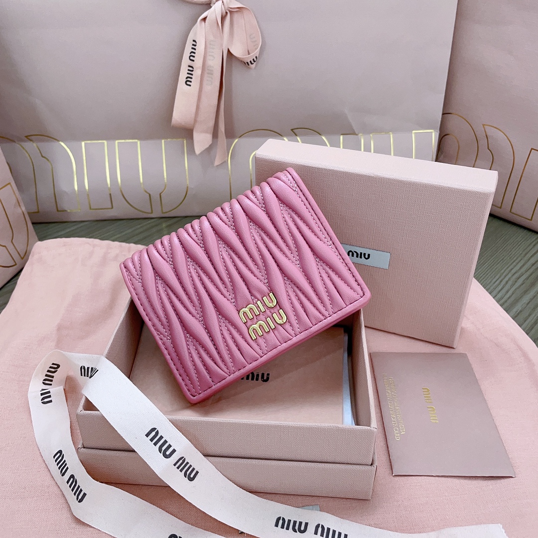 [TOP] Miu Miu Lambskin Matelasse Pocket Wallet 11.5x8cm - 5 Color - 711 Luxury