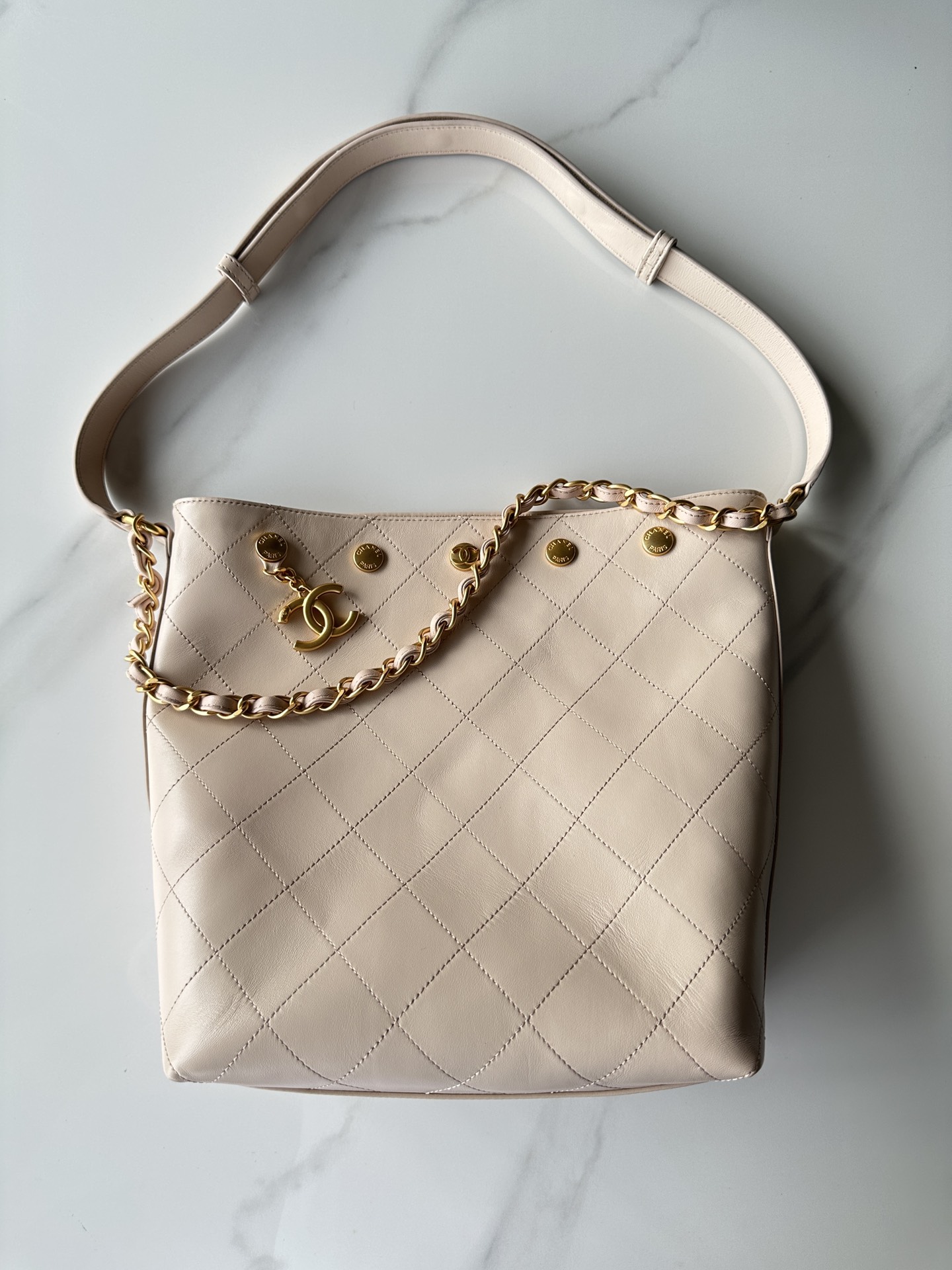 [TOP] CHANEL Hobo Bag 31*28*15cm - 3 Colour
