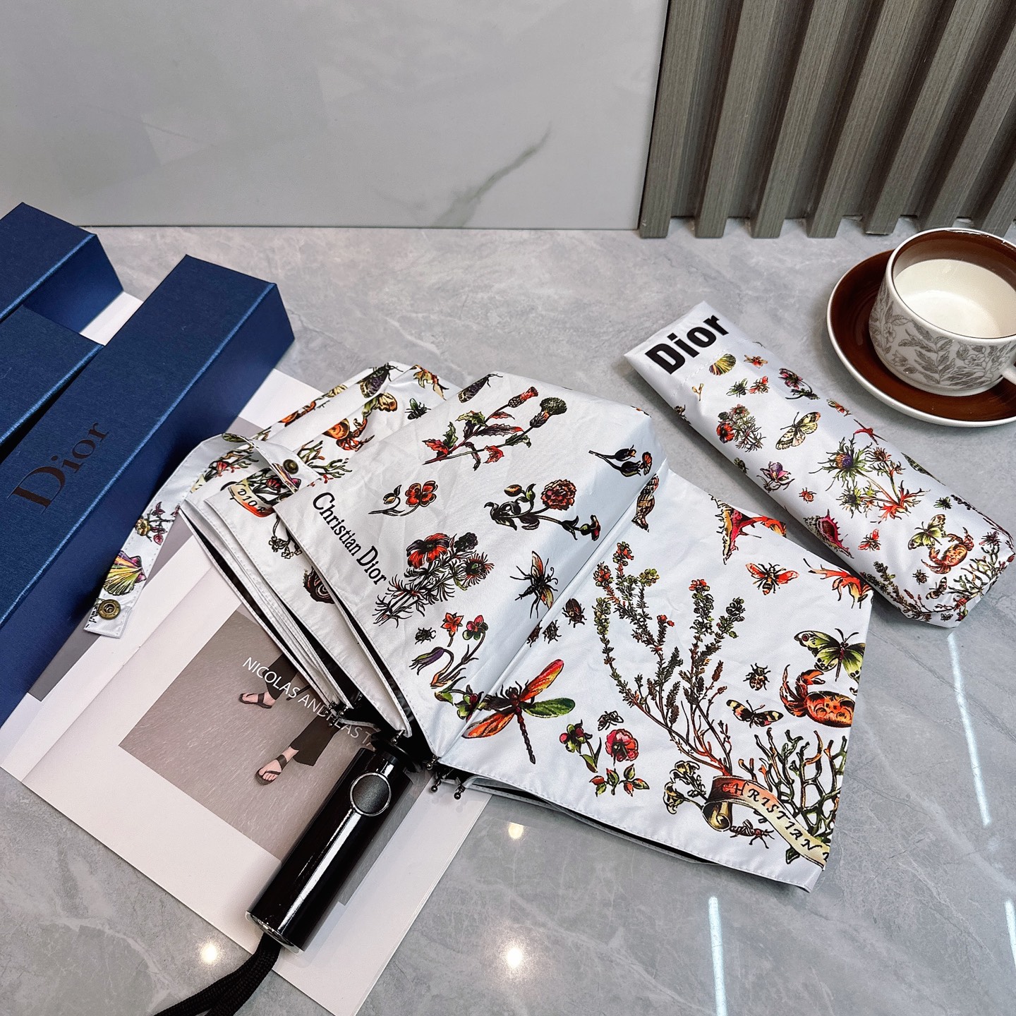 [TOP] Christian Dior Umbrella - 3 Colors