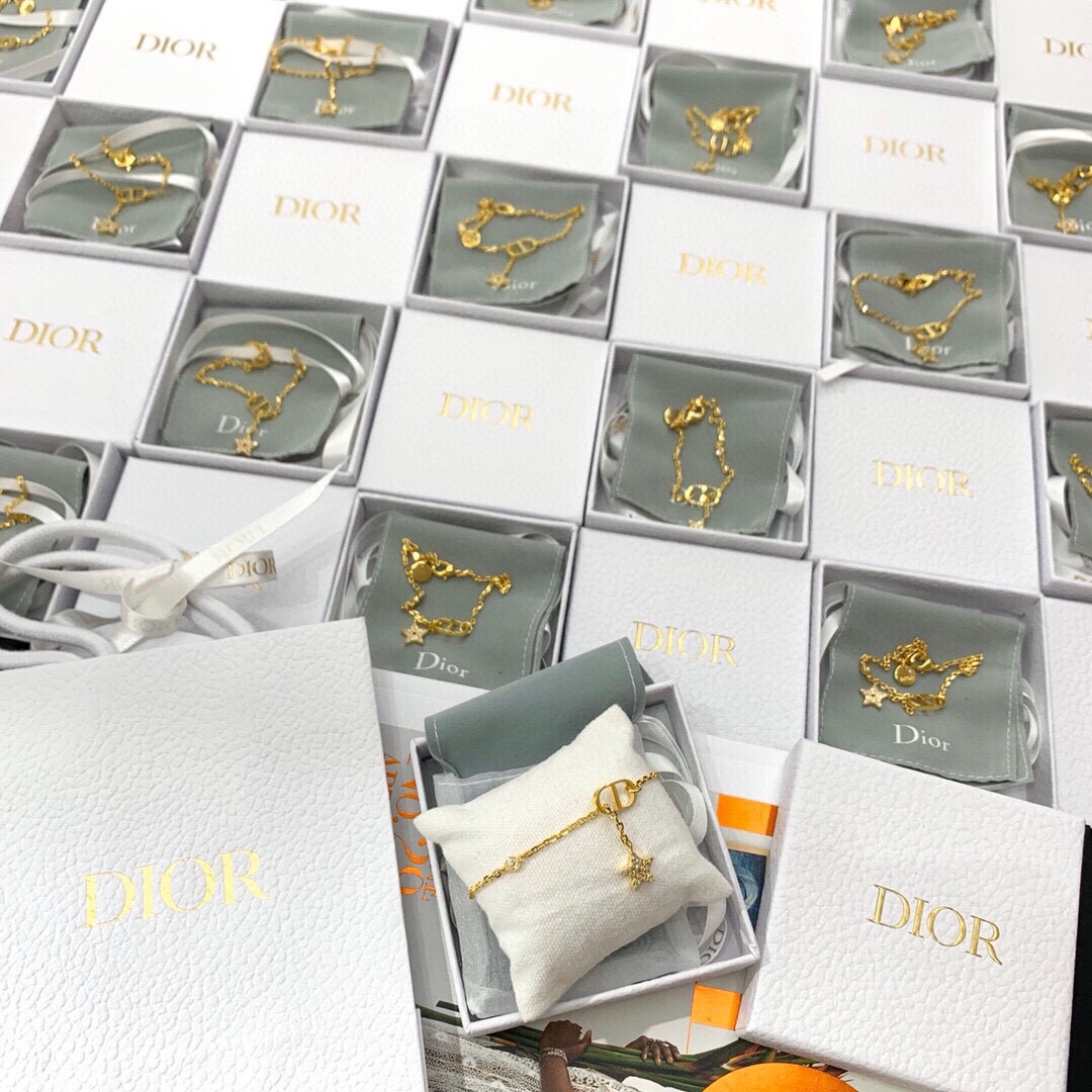 [TOP] Christian Dior CD  Bracelet - Gold