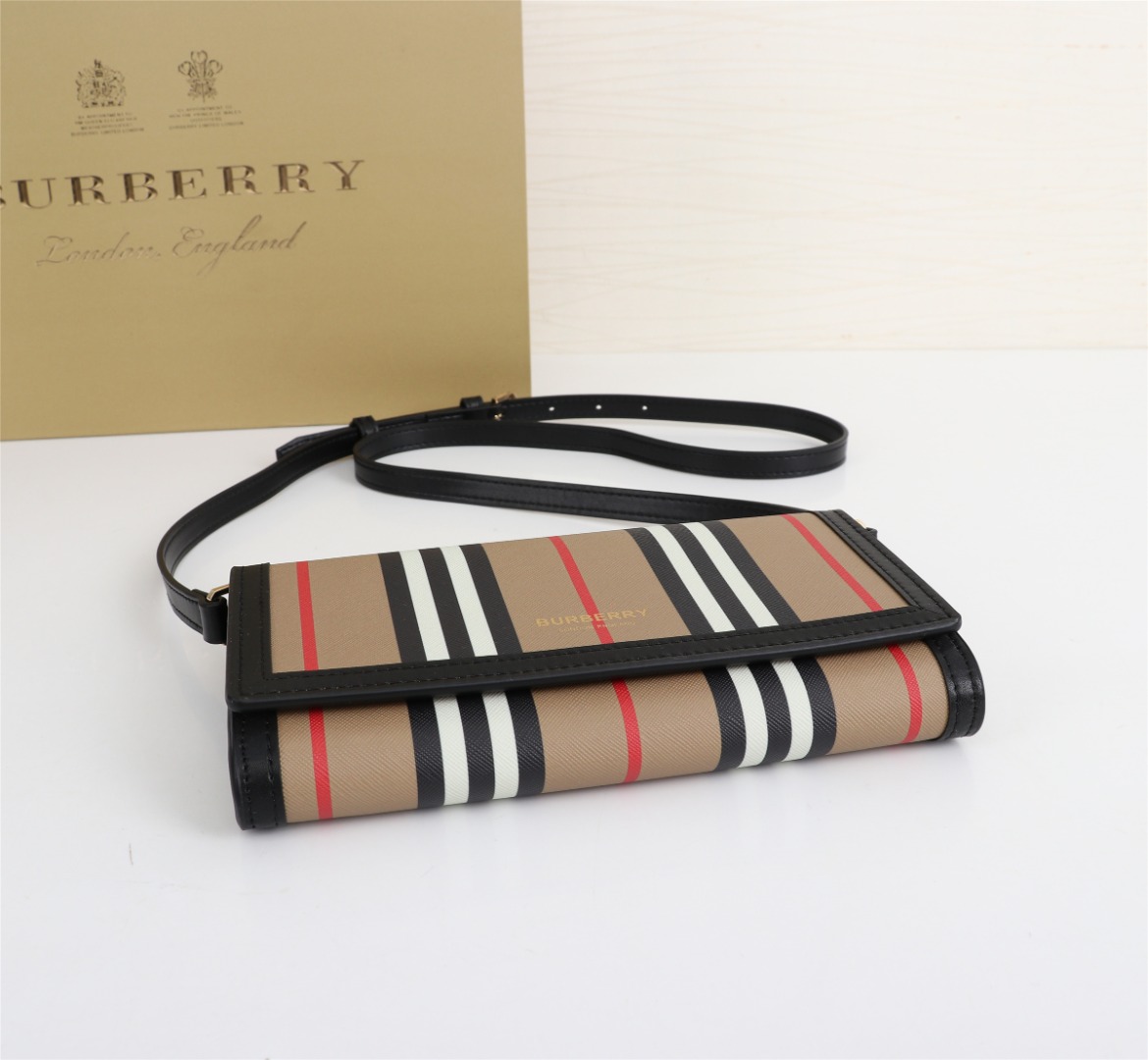 [TOP] BURBERRY Crossbody Bag 21 x 3 x 12cm - Brown