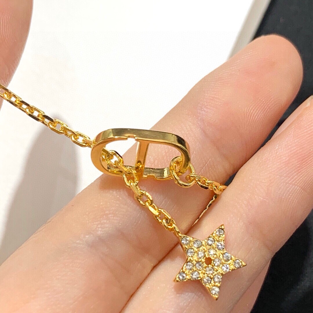 [TOP] Christian Dior CD  Bracelet - Gold
