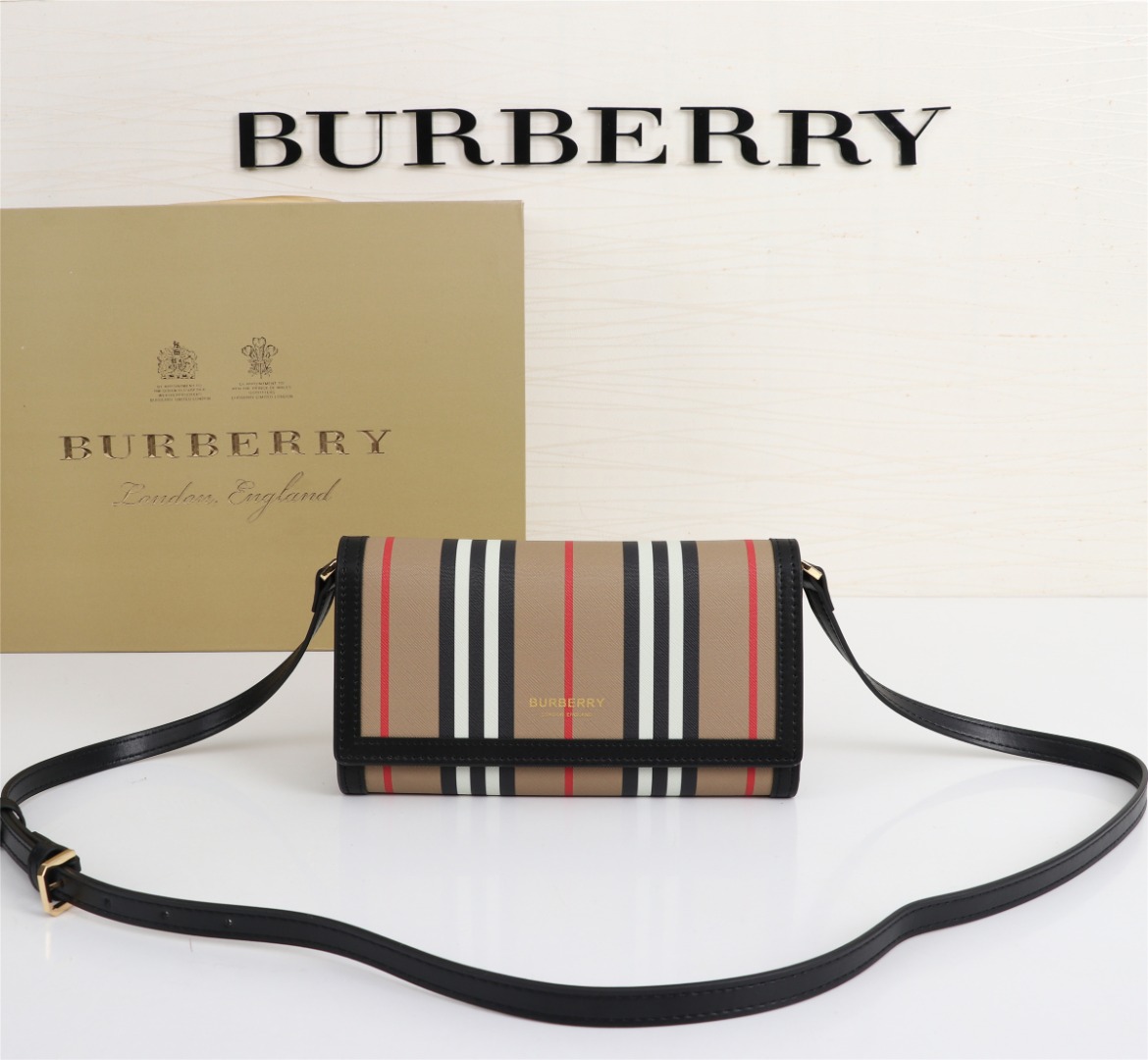 [TOP] BURBERRY Crossbody Bag 21 x 3 x 12cm - Brown