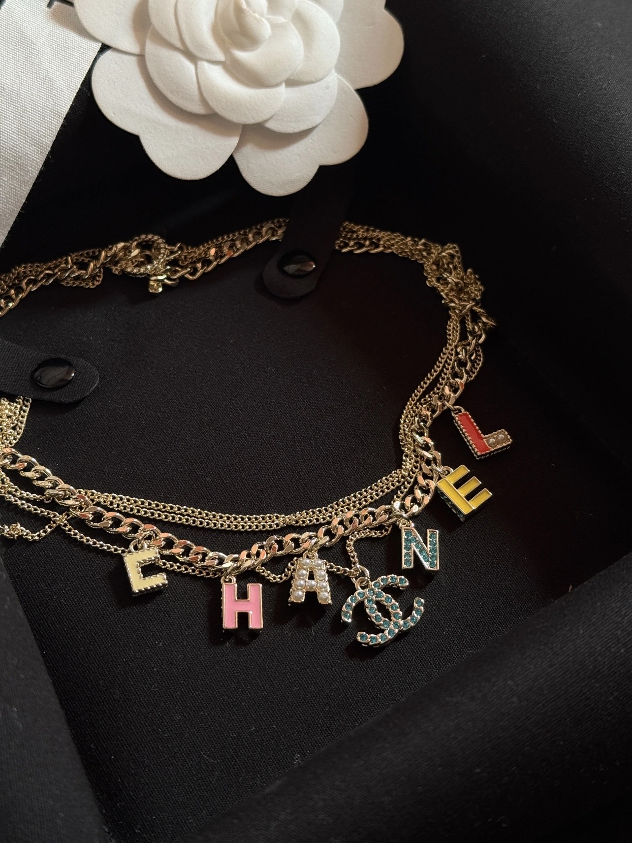 [TOP] CHANEL Necklace - Gold