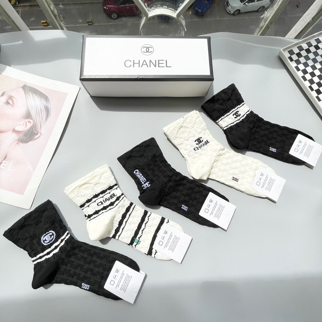 [TOP] CHANEL Socks - 5 Pieces as a Set