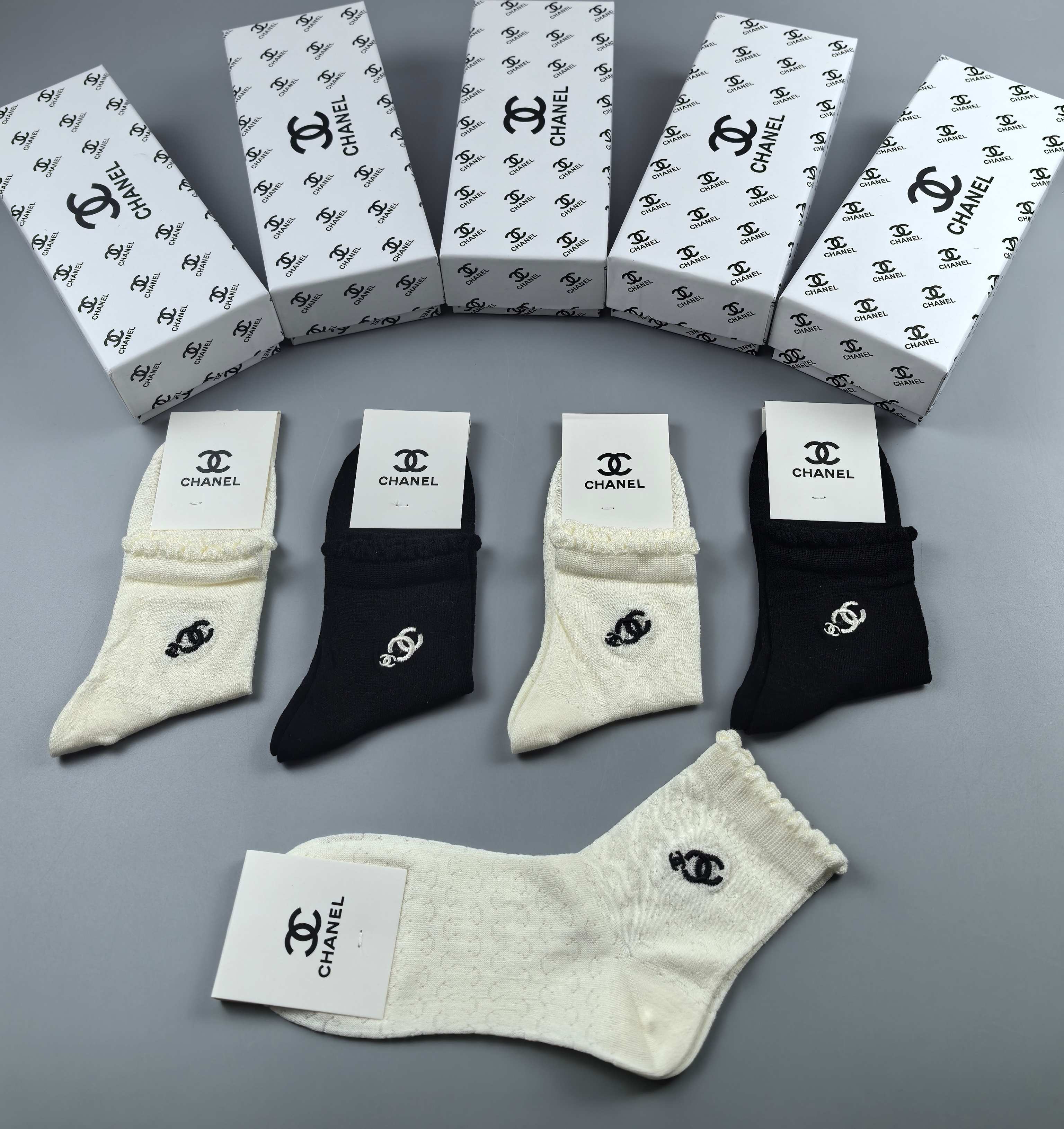 [TOP] CHANEL Socks - 5 Pieces as a Set