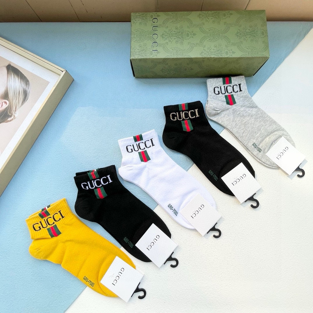 [TOP] GUCCI Socks - 5 Pieces as a Set