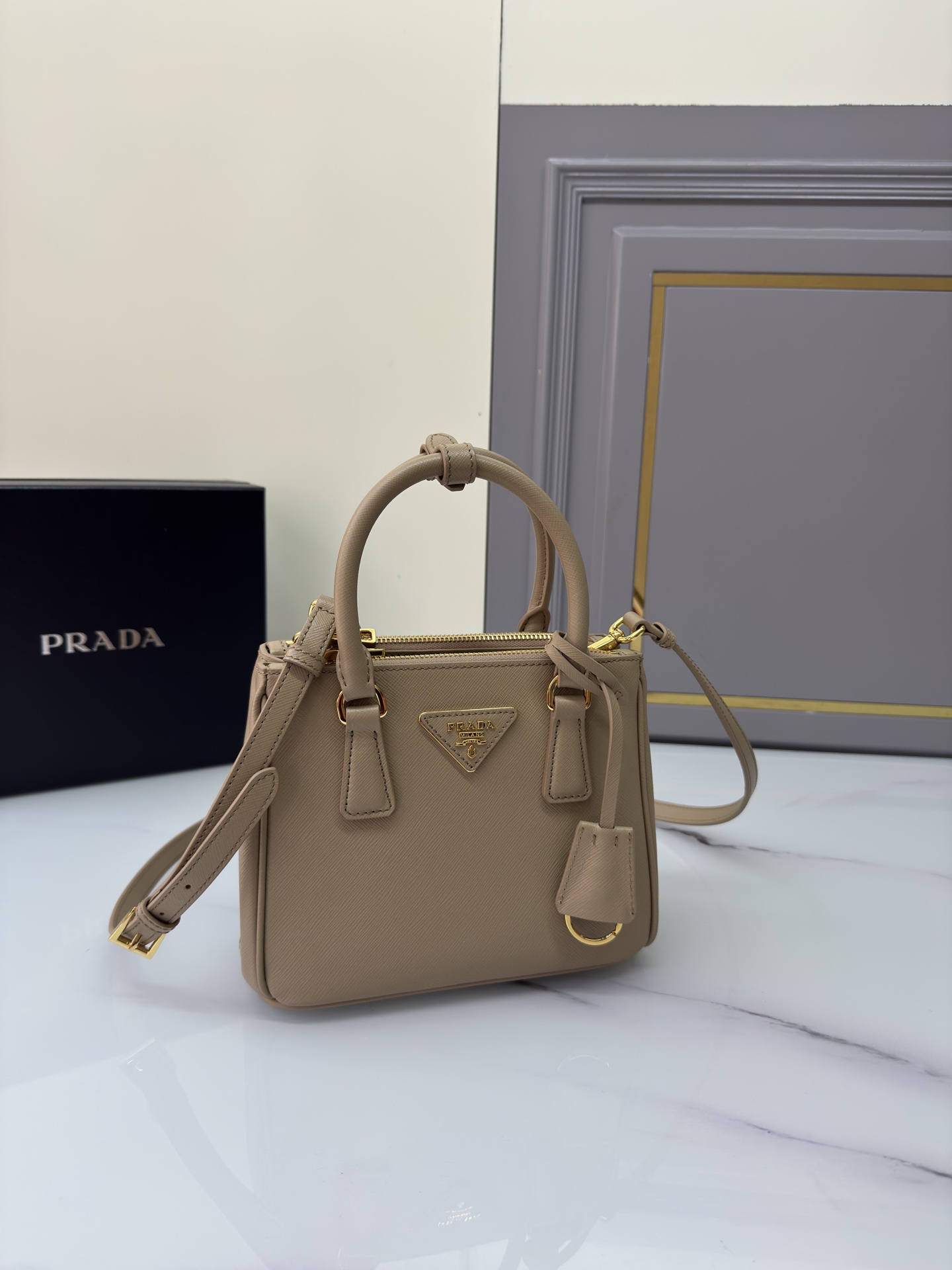 [TOP] PRADA Galleria Saffiano Bag 20x15x9.5cm/28x20x12cm - Brown