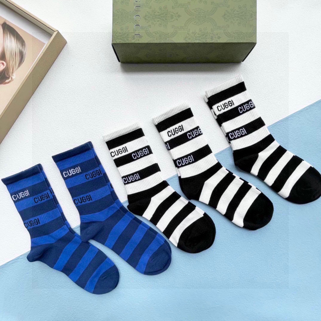 [TOP] GUCCI Socks - 5 Pieces as a Set