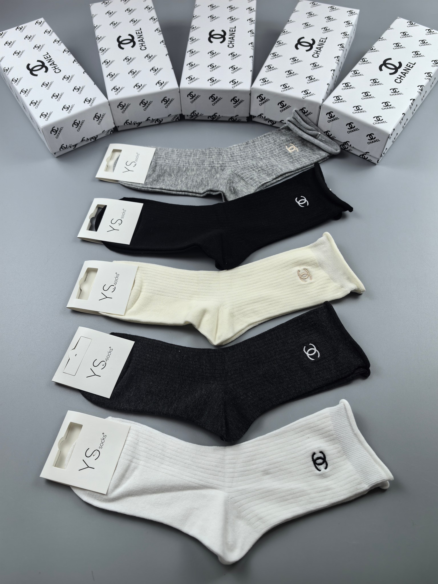 [TOP] CHANEL Socks - 5 Pieces as a Set