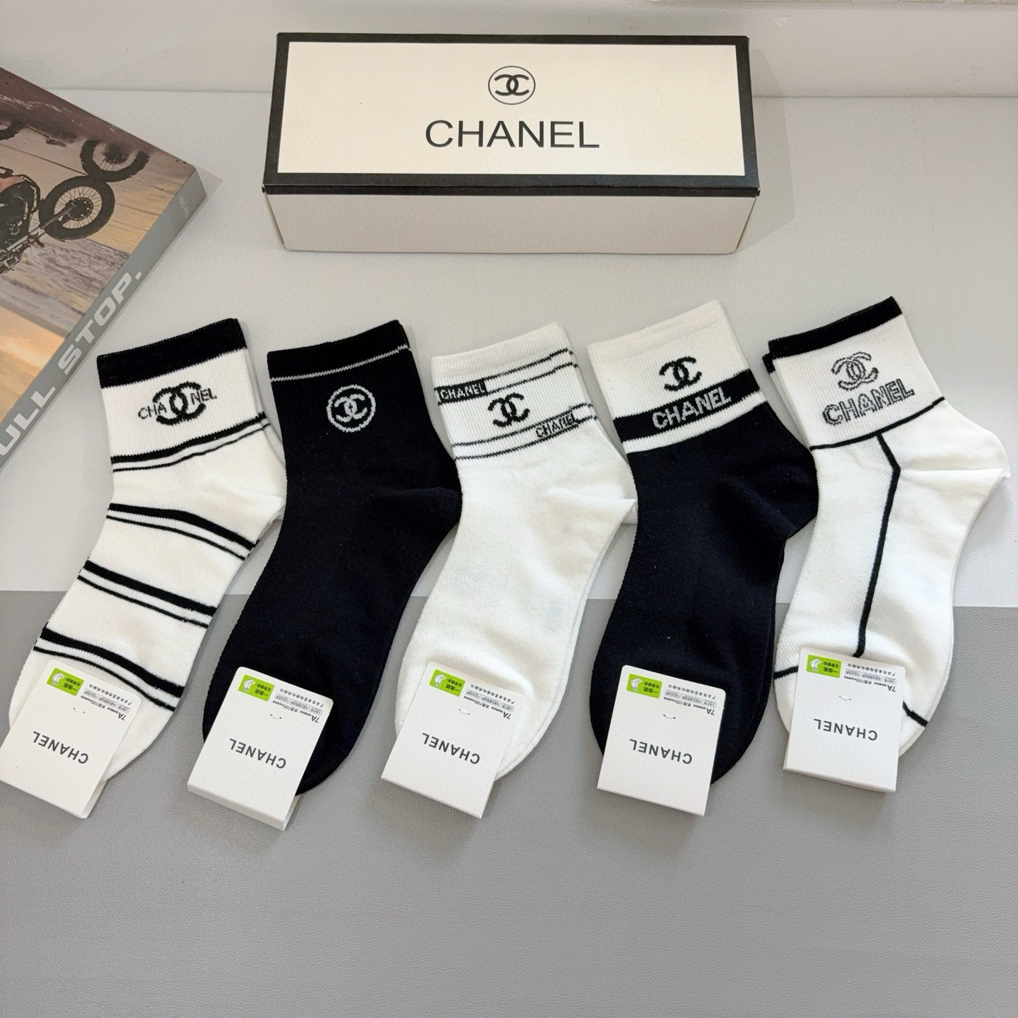 [TOP] CHANEL Socks - 5 Pieces as a Set