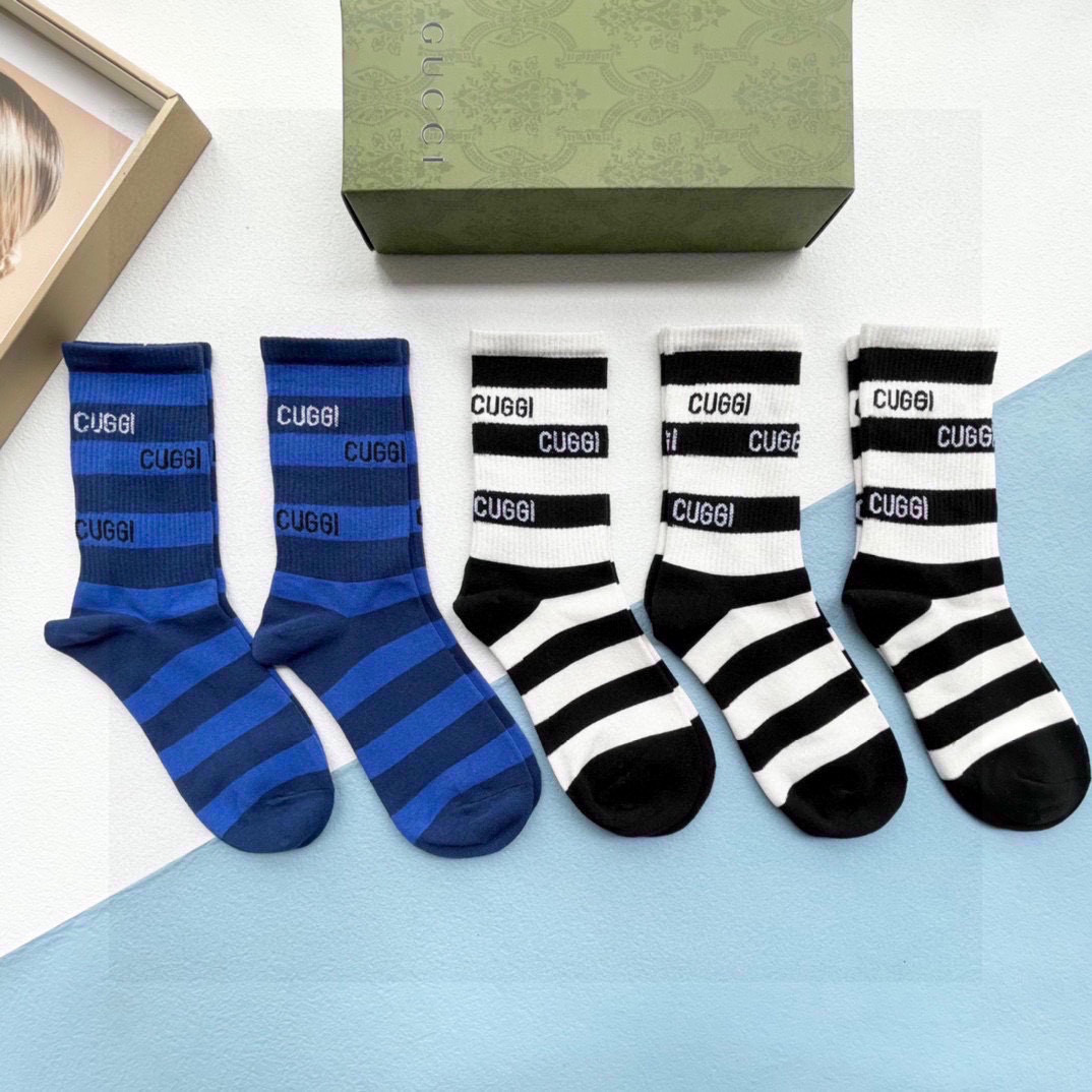 [TOP] GUCCI Socks - 5 Pieces as a Set