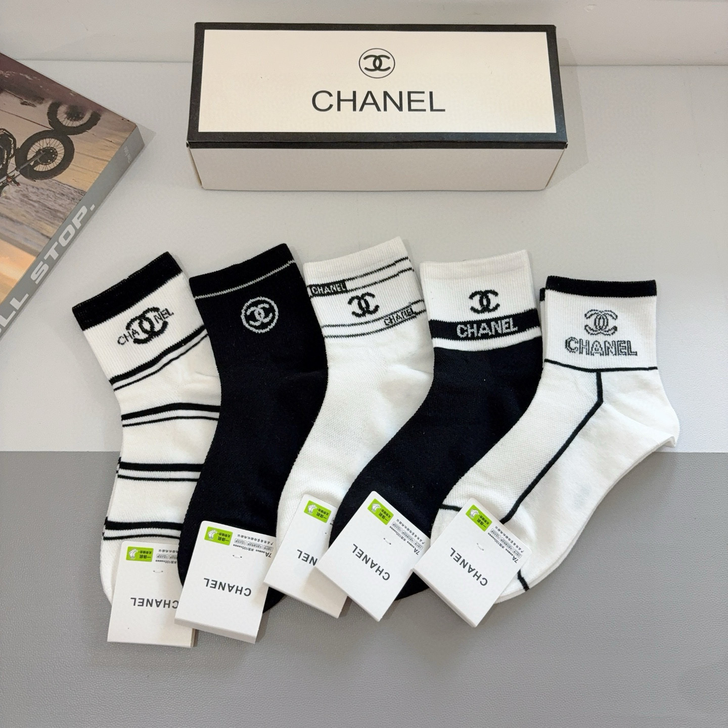 [TOP] CHANEL Socks - 5 Pieces as a Set