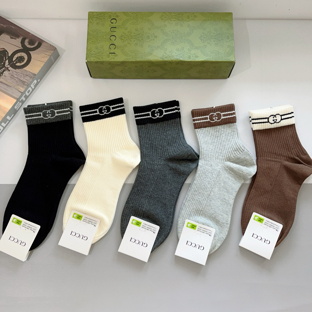[TOP] GUCCI Socks - 5 Pieces as a Set