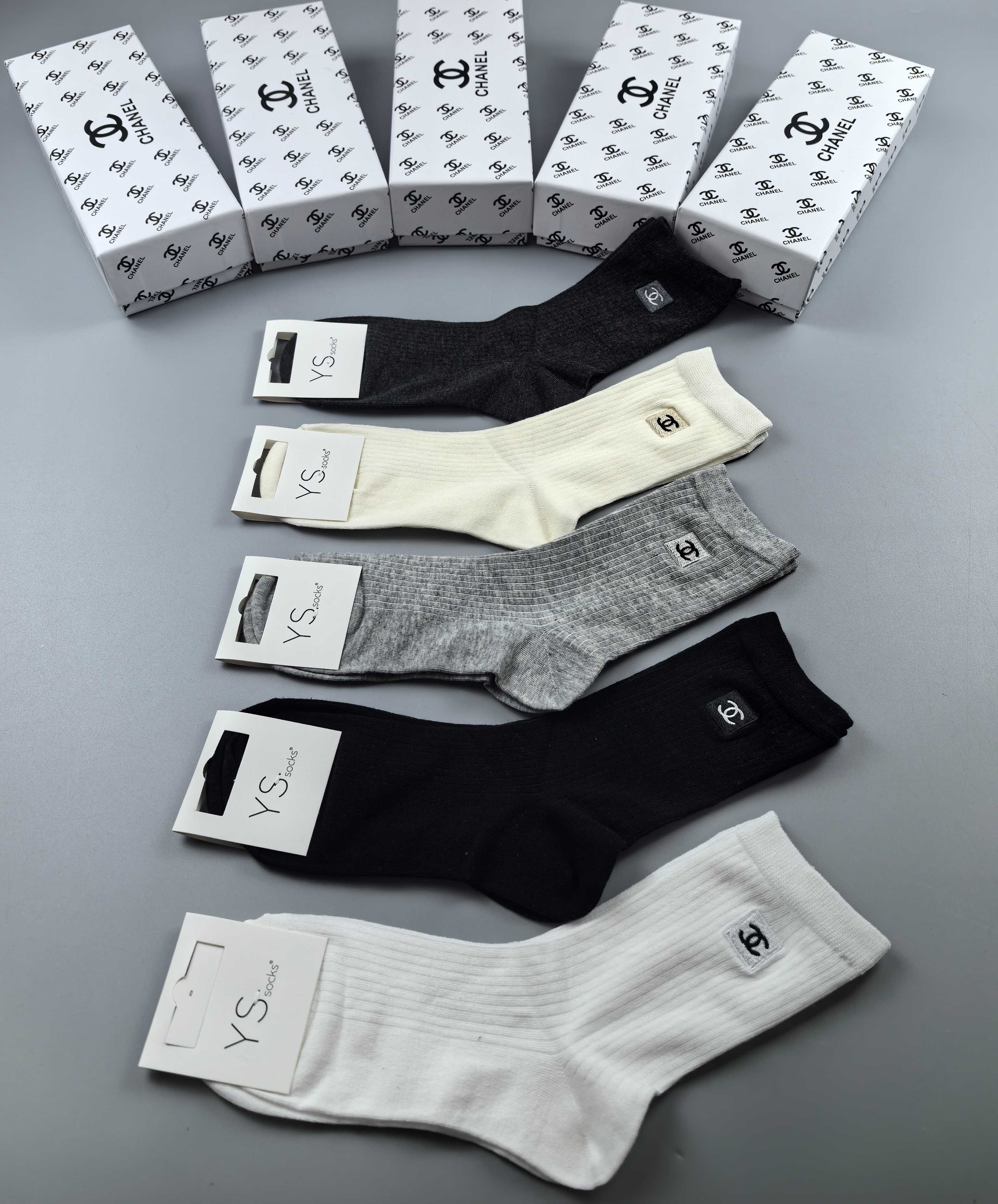[TOP] CHANEL Socks - 5 Pieces as a Set