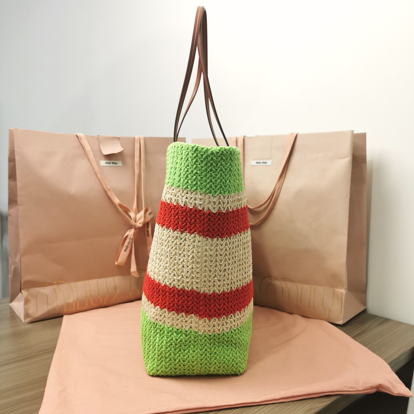 [TOP] Miu Miu Raffia Straw Ppatchwork Tote Bag 40 x 34 x 16 cm - Green