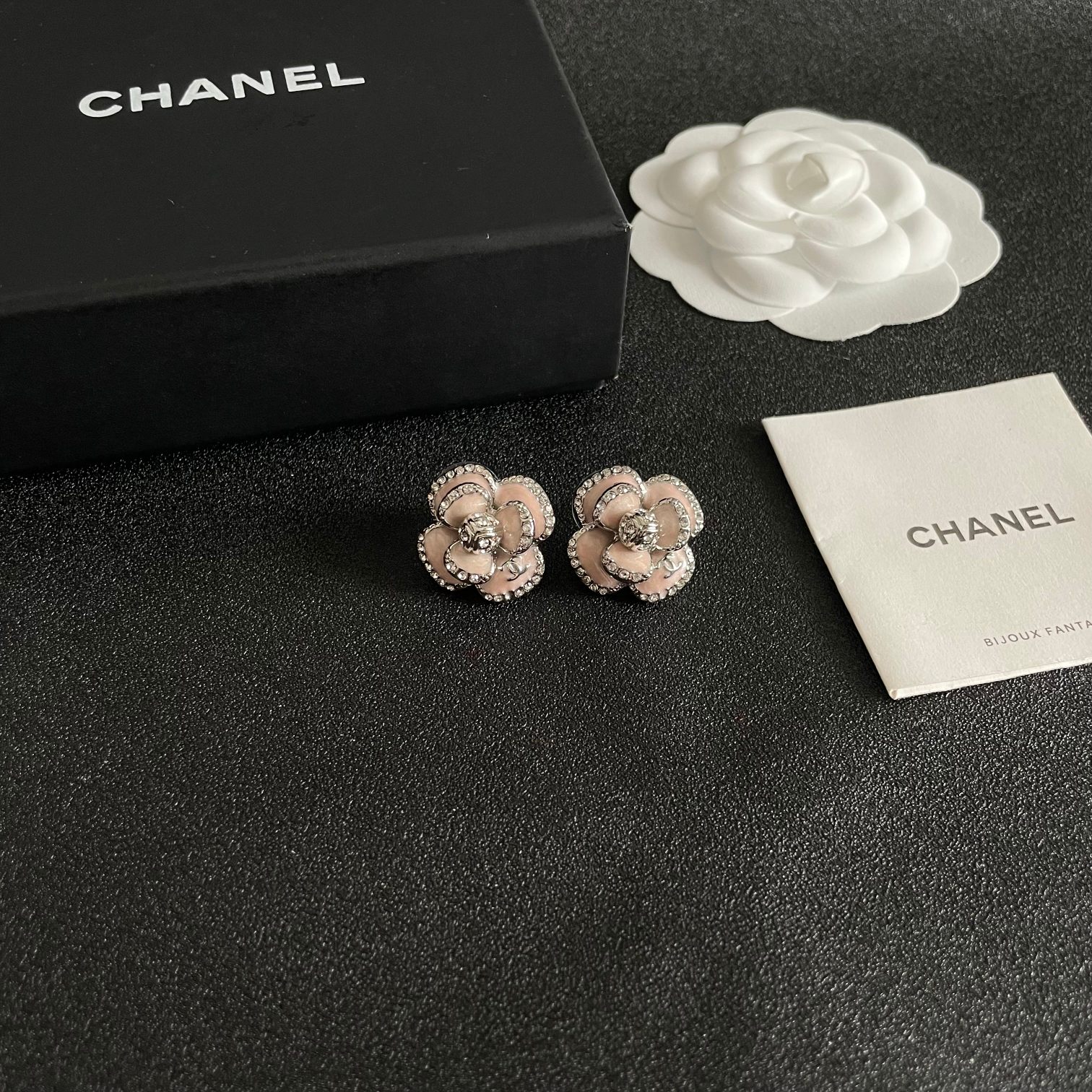 [TOP] CHANEL Earrings- 3 Colors