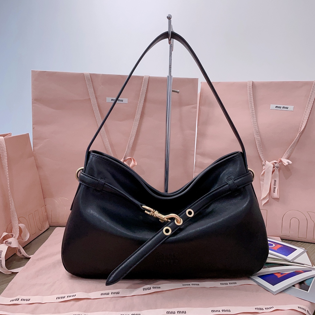 [TOP] Miu Miu Aventure Handbags Sheepskin 33X19X5CM/ 40X24X7CM - 2 Colour