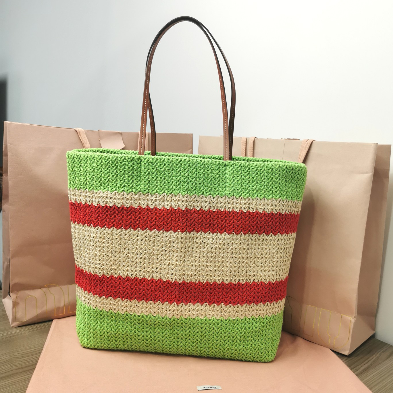 [TOP] Miu Miu Raffia Straw Ppatchwork Tote Bag 40 x 34 x 16 cm - Green