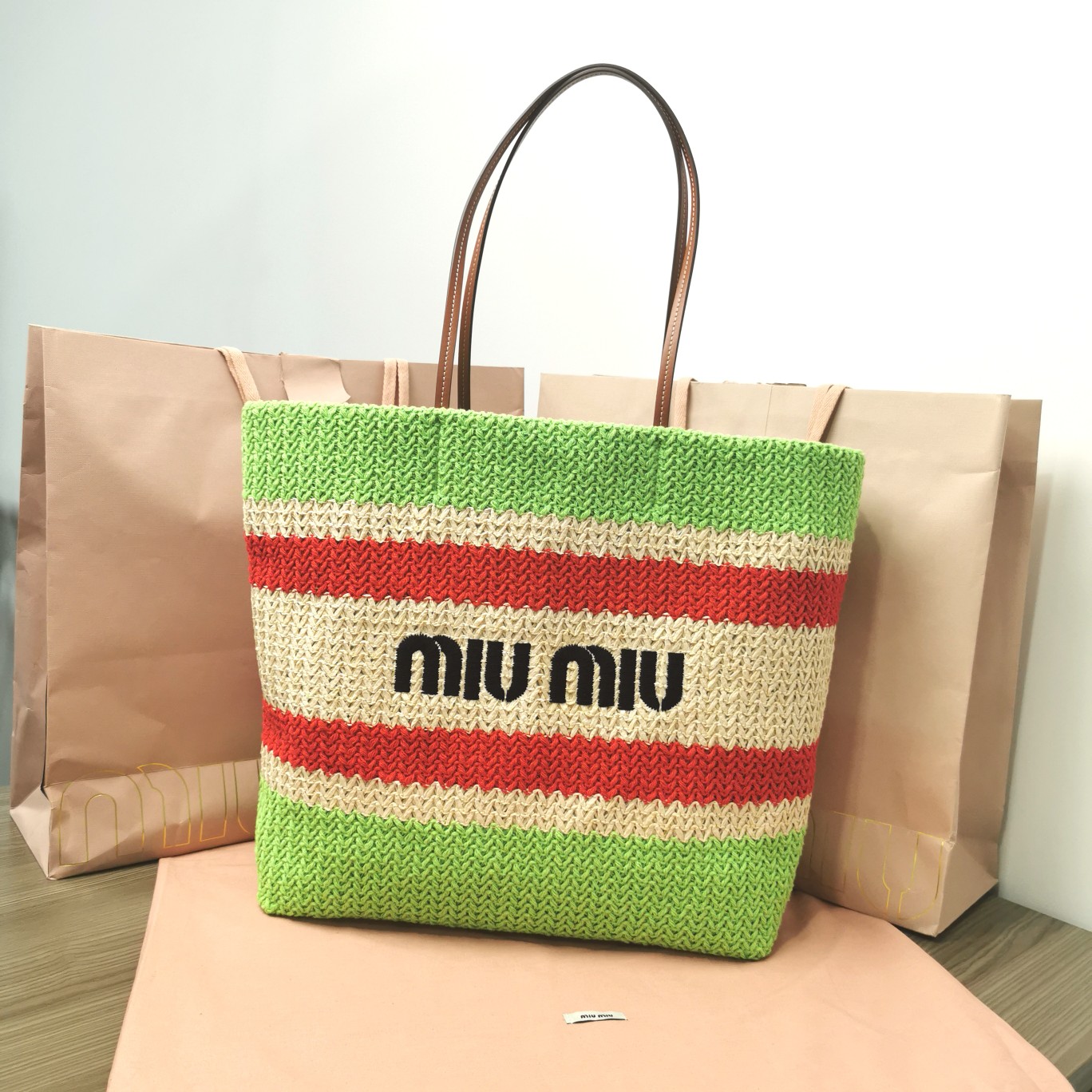 [TOP] Miu Miu Raffia Straw Ppatchwork Tote Bag 40 x 34 x 16 cm - Green