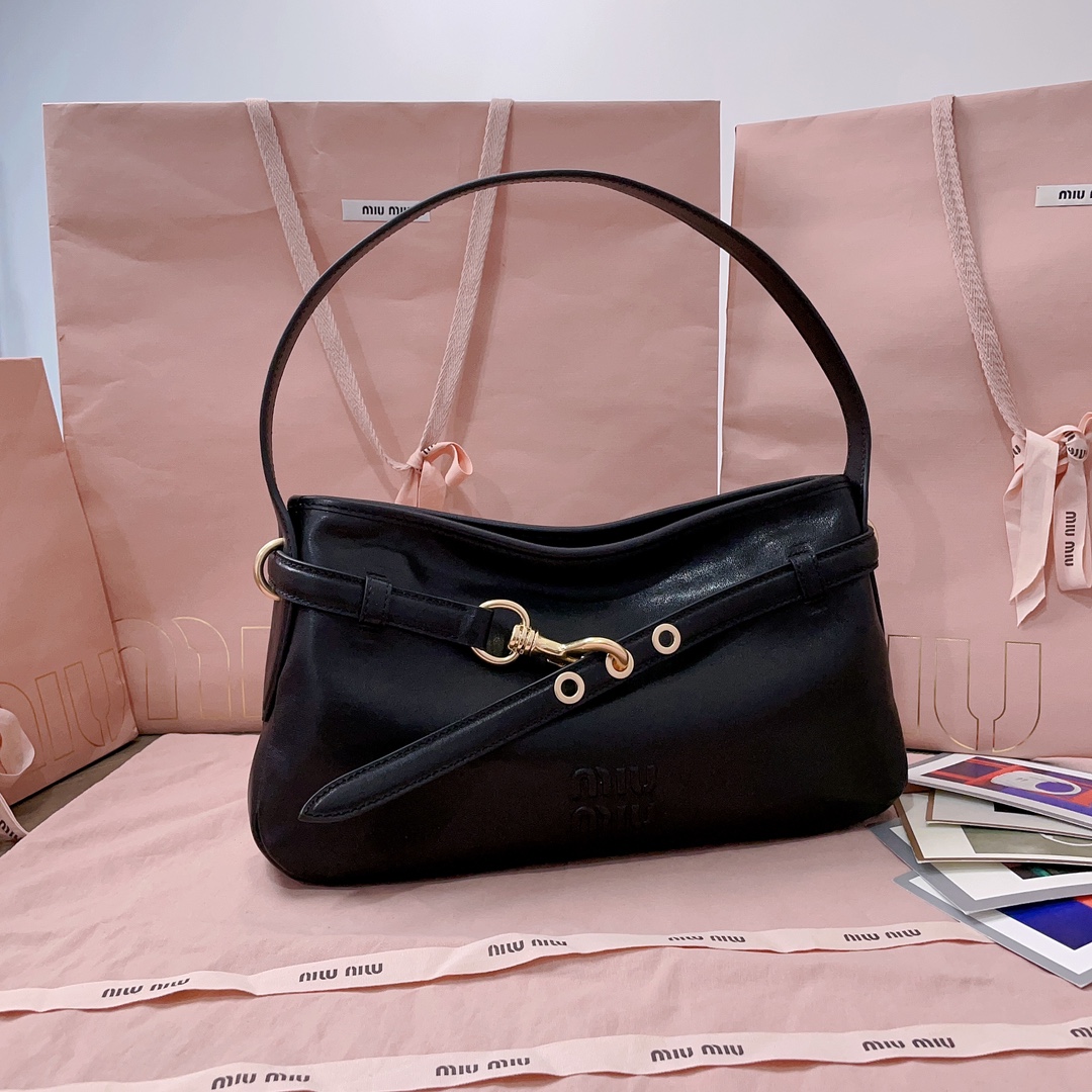 [TOP] Miu Miu Aventure Handbags Sheepskin 33X19X5CM/ 40X24X7CM - 2 Colour