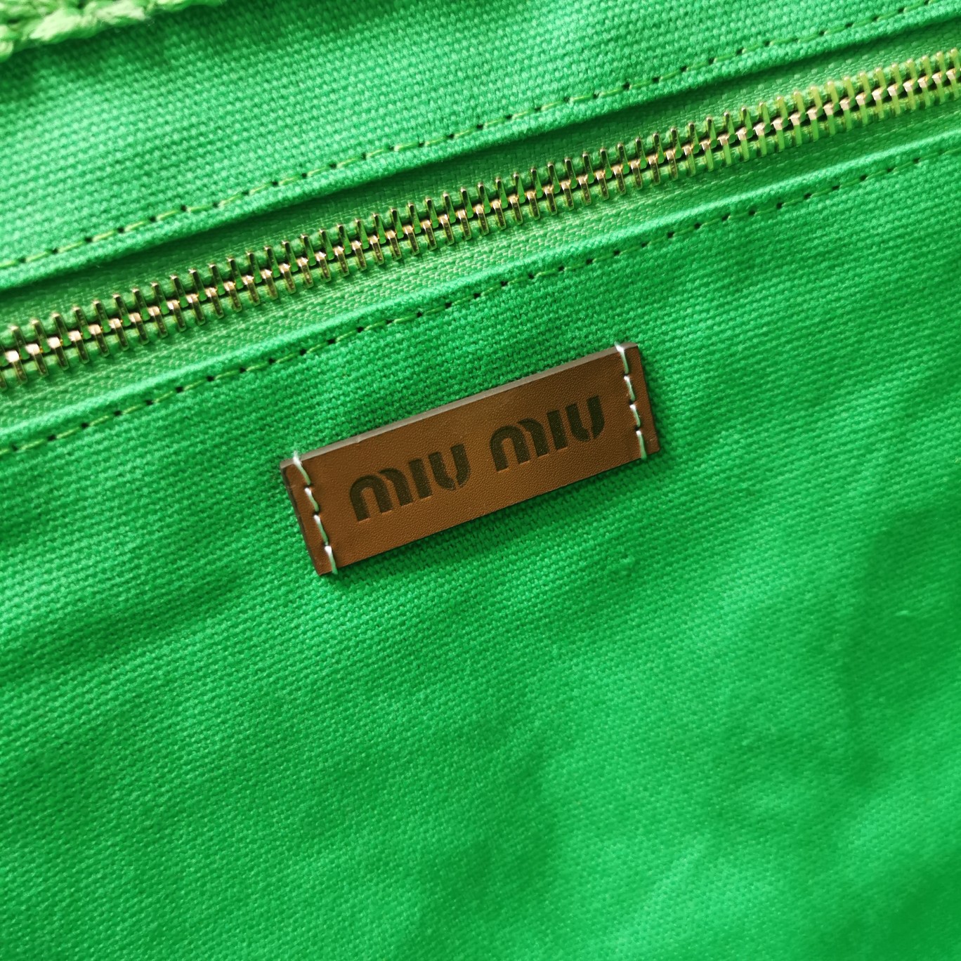 [TOP] Miu Miu Raffia Straw Ppatchwork Tote Bag 40 x 34 x 16 cm - Green