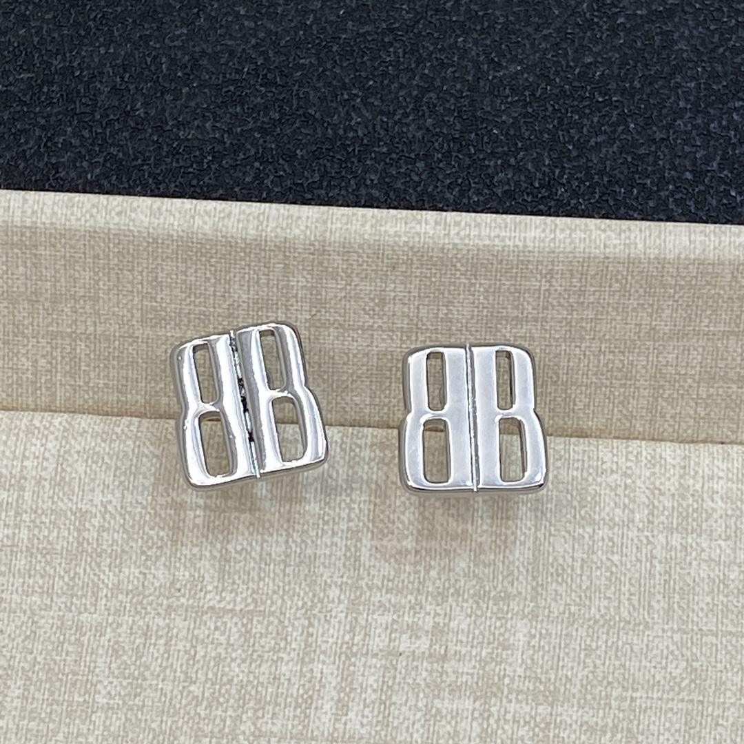 [TOP] BALENCIAGA BB Earrings-2 Colors
