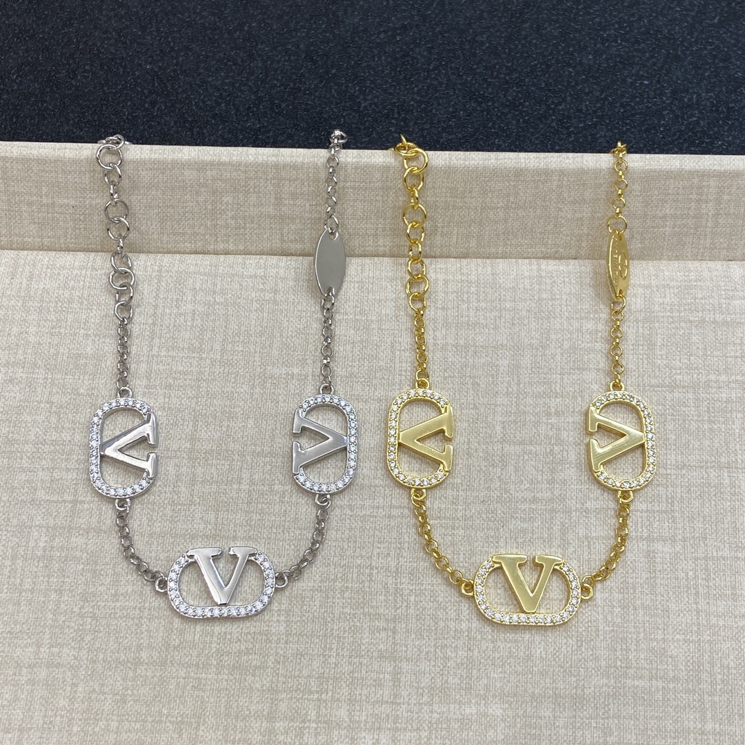 [TOP] VALENTINO Bracelet - 2 Colors