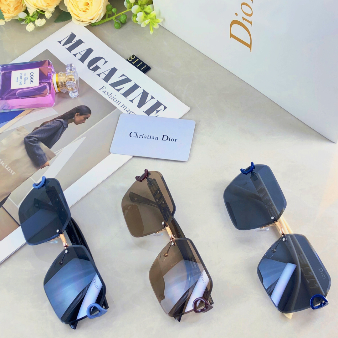 [TOP] Christian Dior Sunglasses - 3 Color