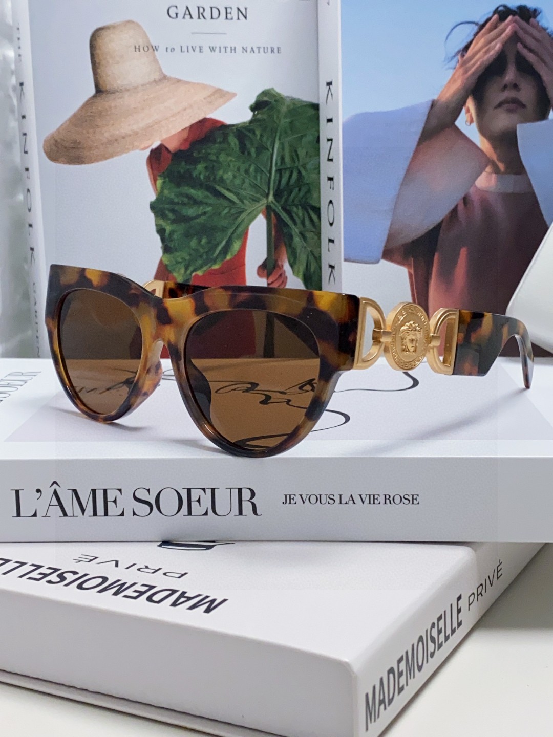 [TOP] VERSACE Sunglasses - 3 Colors