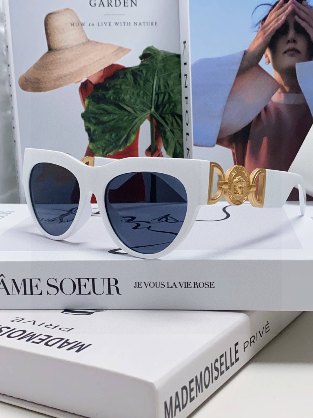 [TOP] VERSACE Sunglasses - 3 Colors