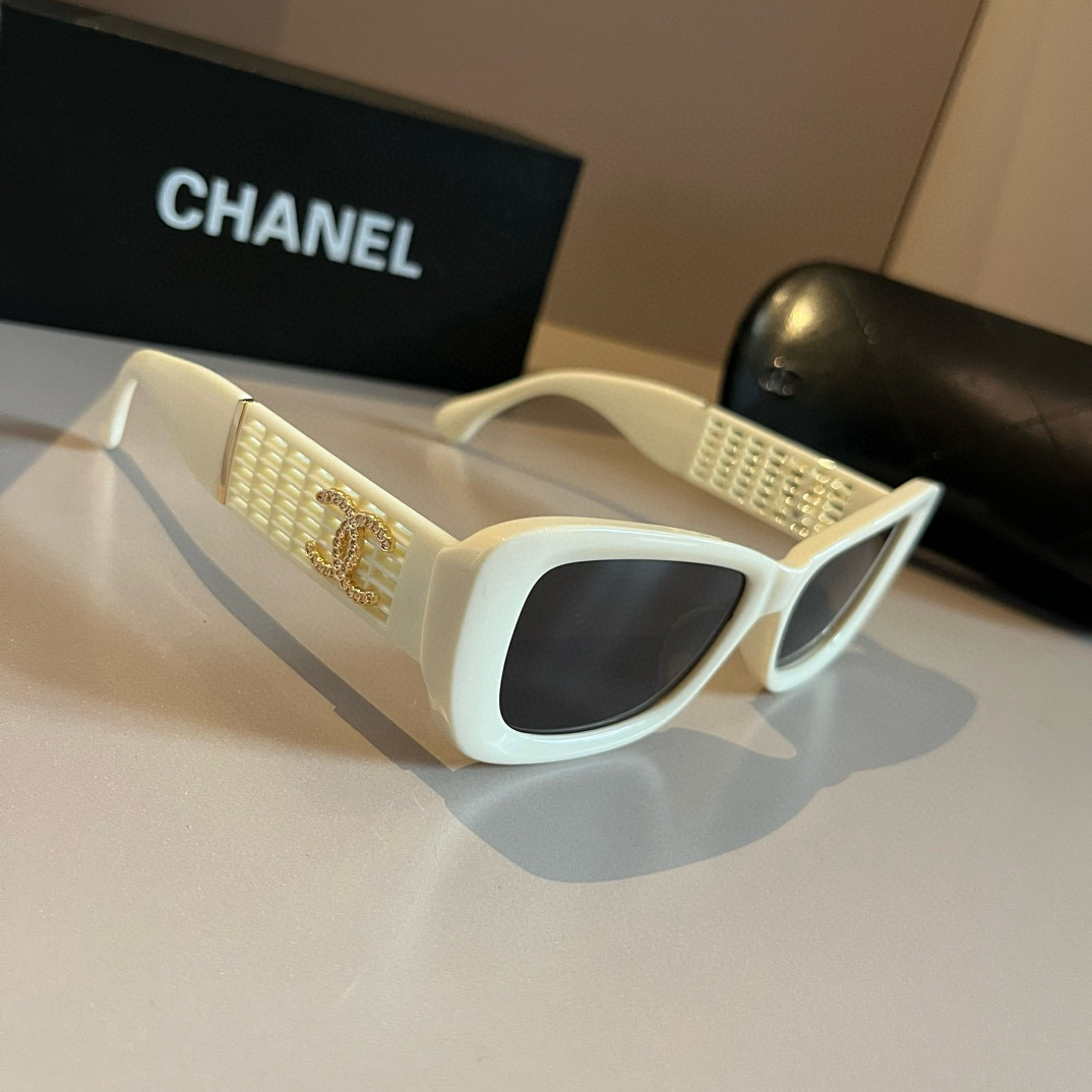 [TOP] CHANEL Sunglasses - 2 Colors