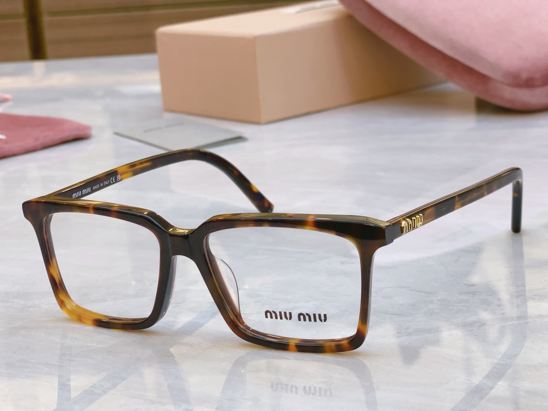 [TOP] Miu Miu Sunglasses - 7 Colors