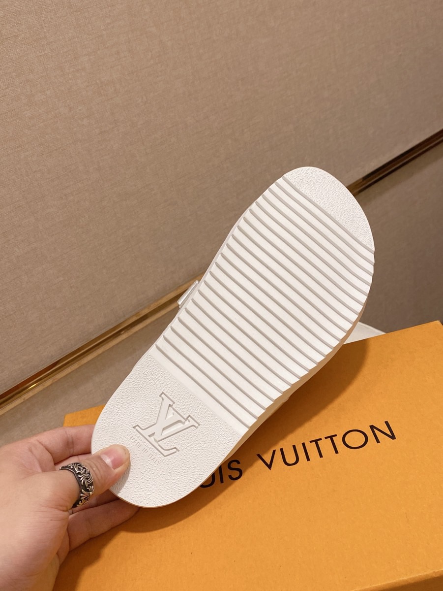 [TOP] Louis Vuitton LV Men's Slippers - White