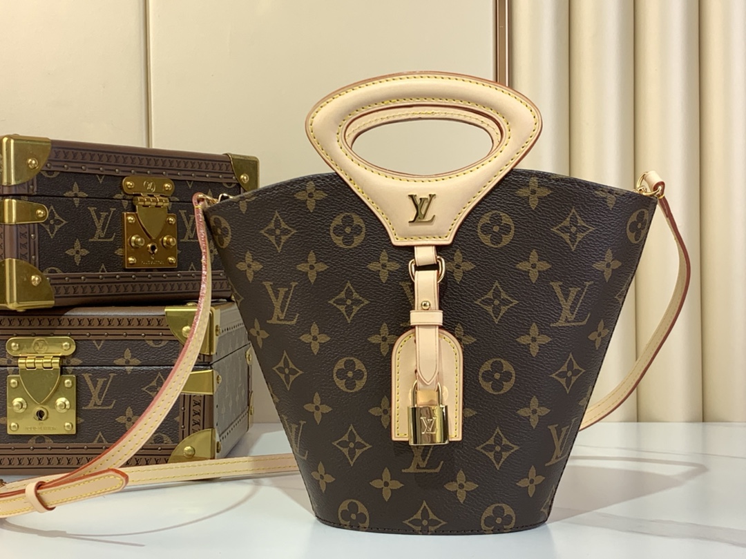 [TOP] Louis Vuitton LV Rivage BB Bag Monogram 18x7x12cm - Brown