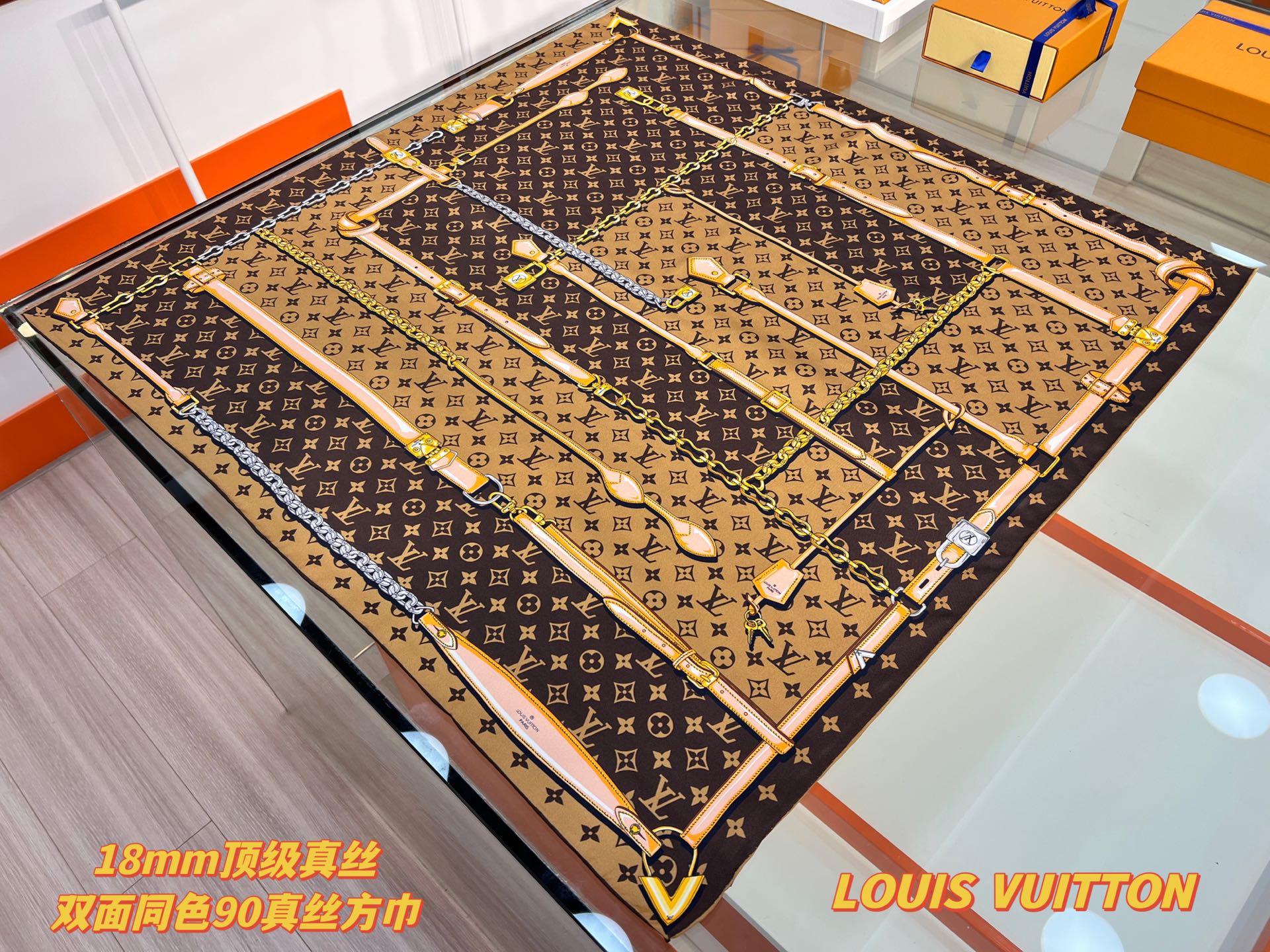 [TOP] Louis Vuitton LV Monogram Confidential Silk Square Scarf 90 x 90 cm - 3 Colors