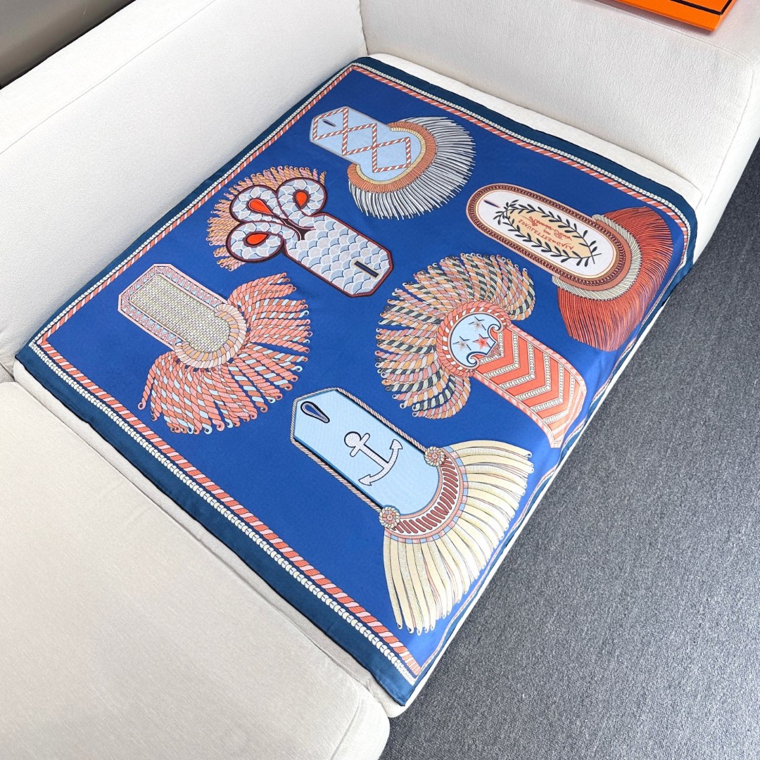[TOP] HERMES Silk Scarf 90 x 90 cm - 3 Colors