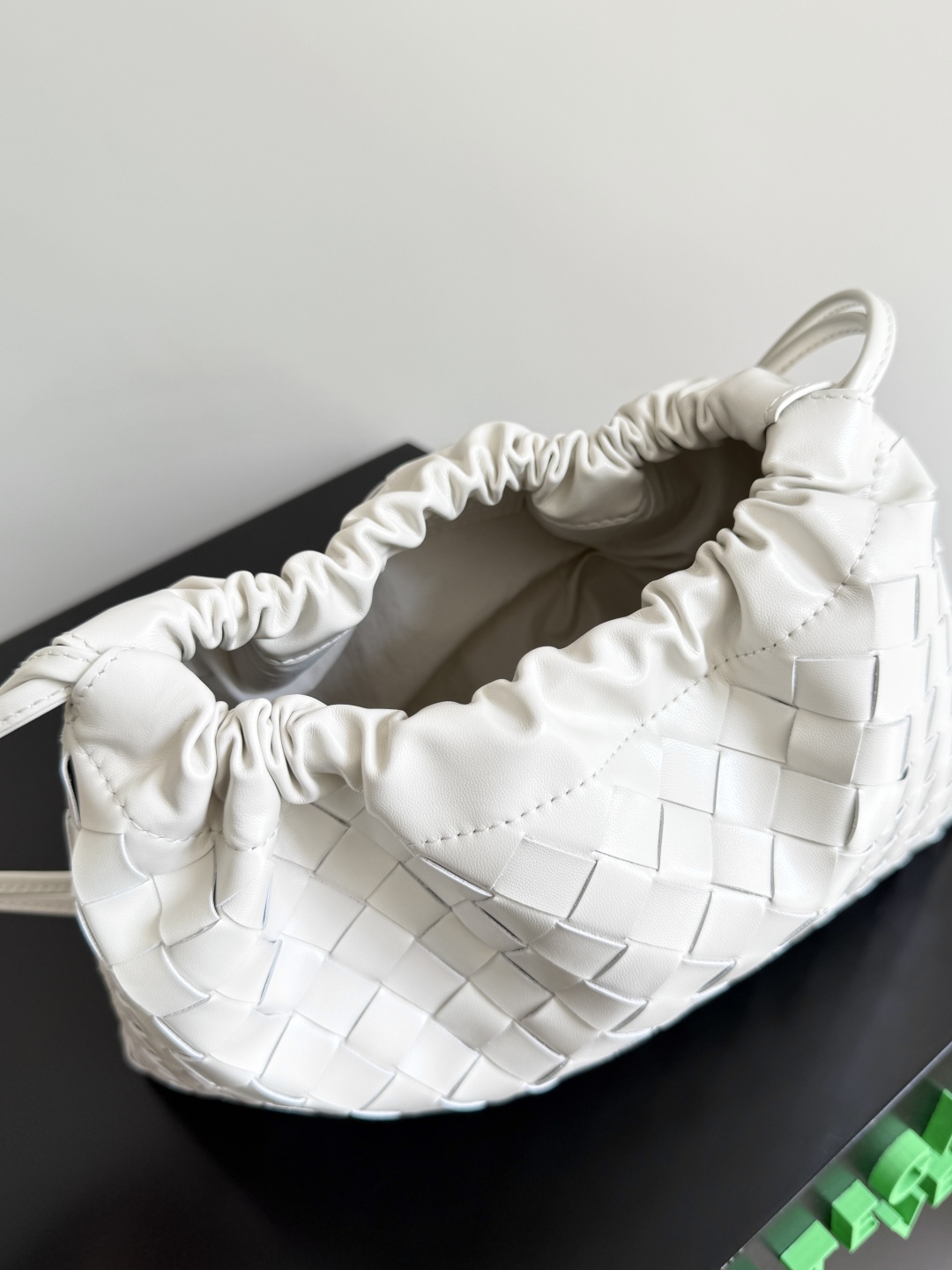 [TOP] Bottega Veneta BV Dustbag 32x23x1cm - White