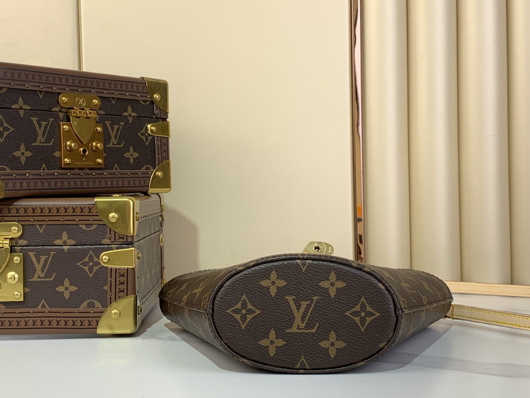 [TOP] Louis Vuitton LV Rivage BB Bag Monogram 18x7x12cm - Brown