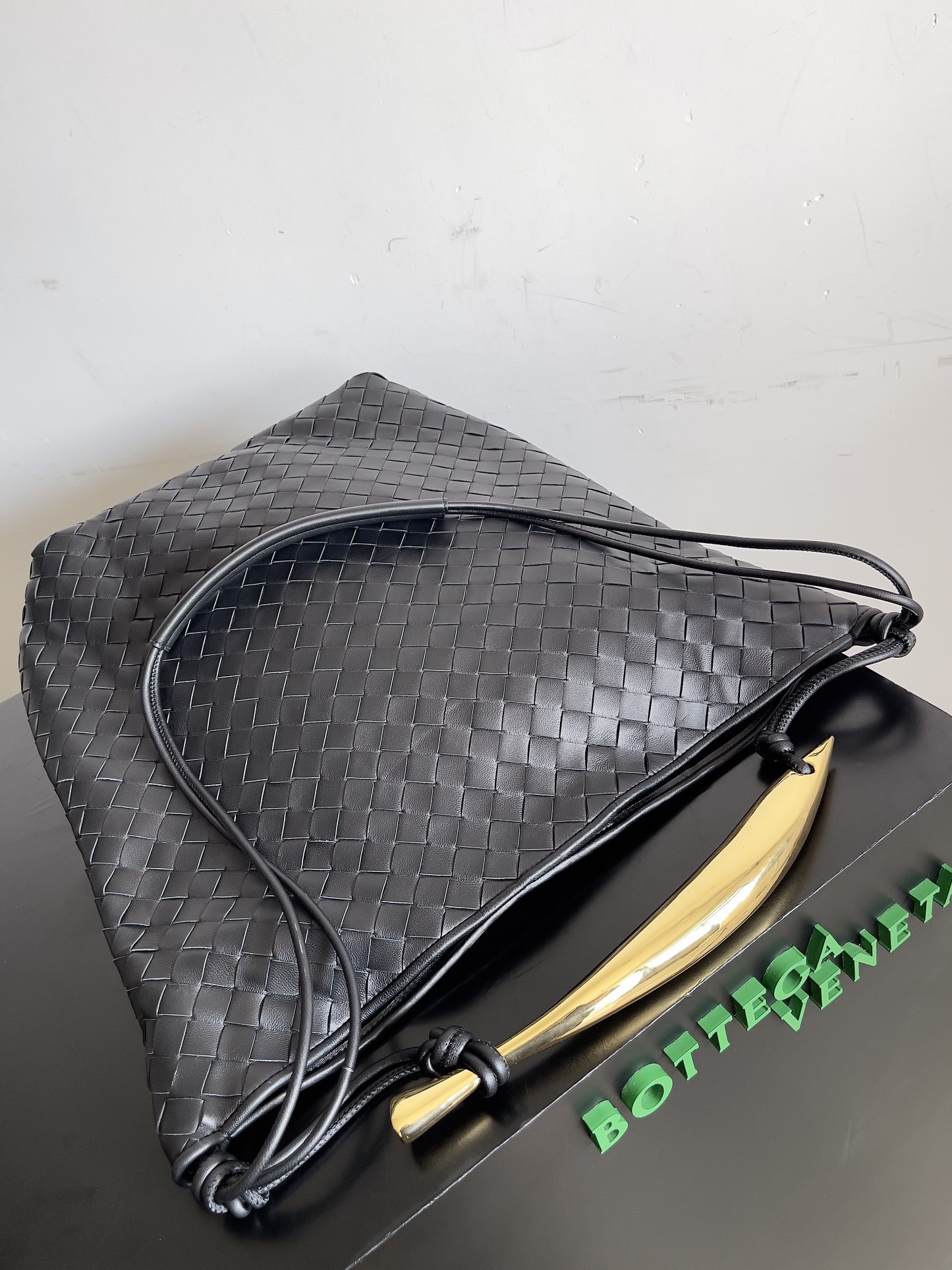[TOP] Bottega Veneta BV Sardine Bag 44x13x40cm - Black