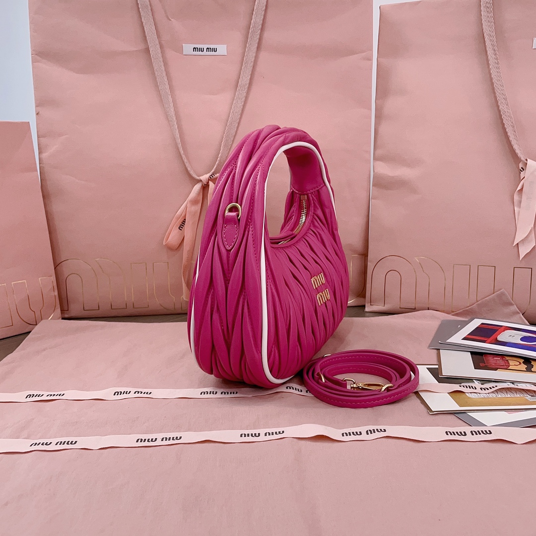 [TOP] Miu Miu Miu Wander Handbag Sheepskin 23X13X7cm - 2 Color