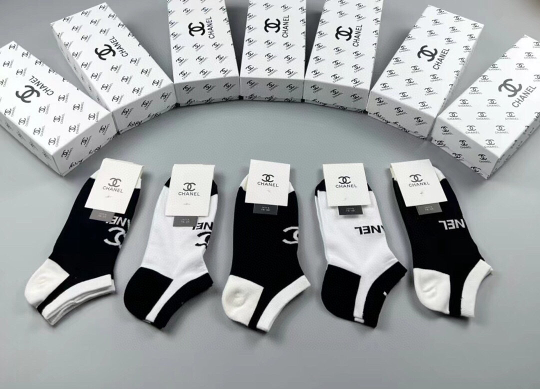 [TOP] CHANEL Socks - 5 Pieces as a Set