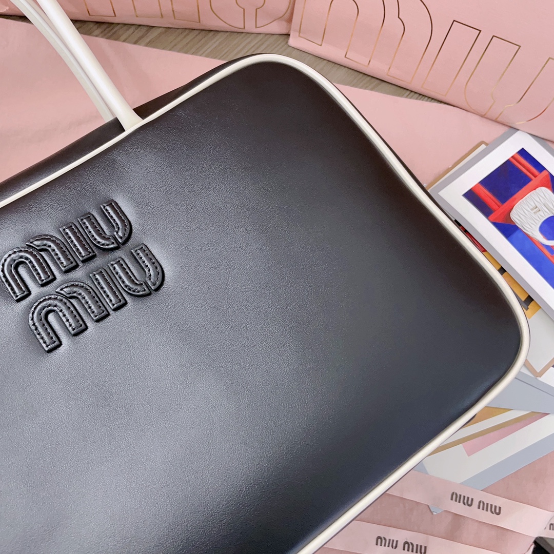 [TOP] Miu Miu Cow Leather Handbag 34x23x10cm - 3 Colour