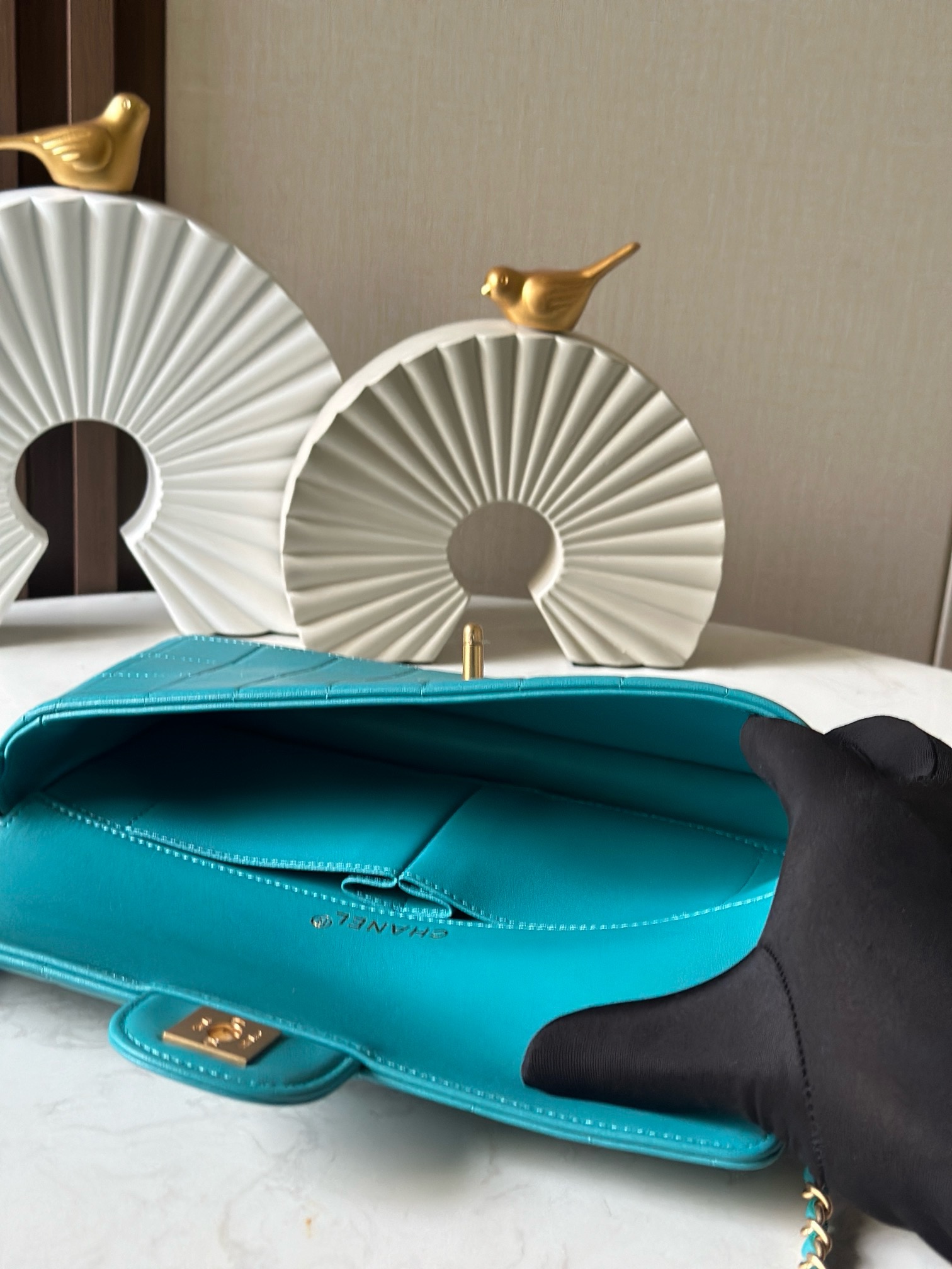 [TOP] CHANEL Medieval Ice Lattice Underarm Bag Sheepskin 26×13×4cm - 4 Colour