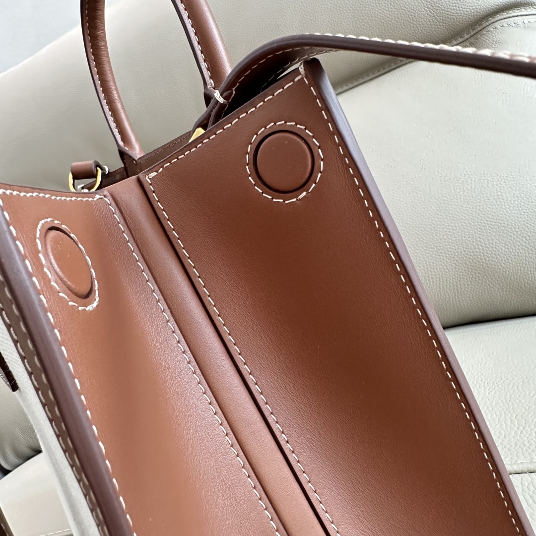 [TOP] BURBERRY Frances Detachable Shoulder Bags 27 x 11 x 20 cm - White/Brown