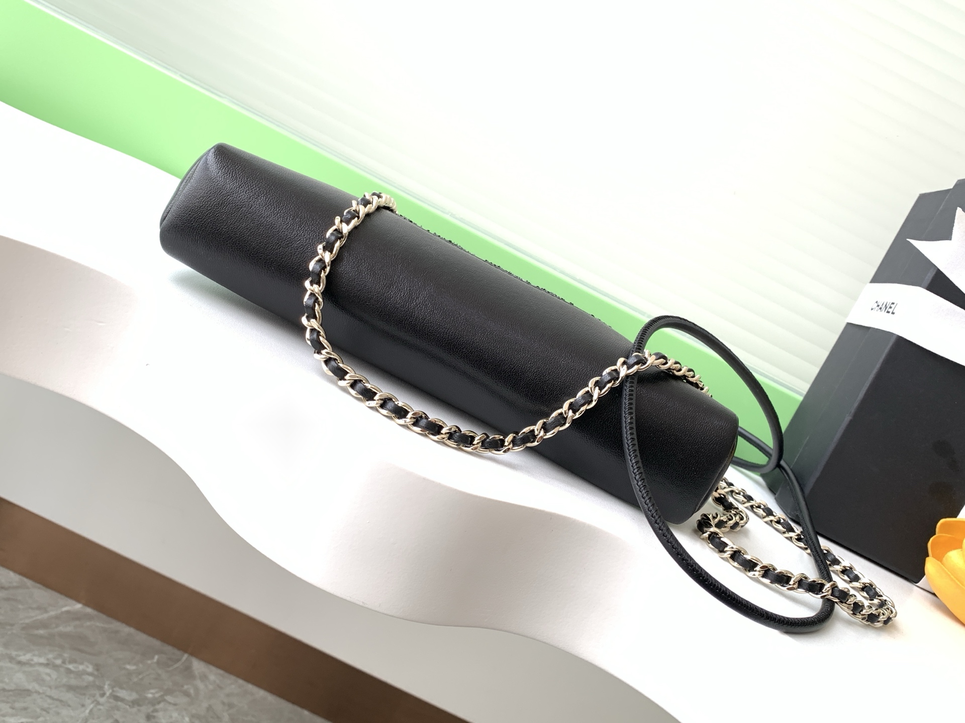 [TOP] CHANEL Bead Bag Sheepskin 17.5*20.5*4cm/22*5*23cm - Black